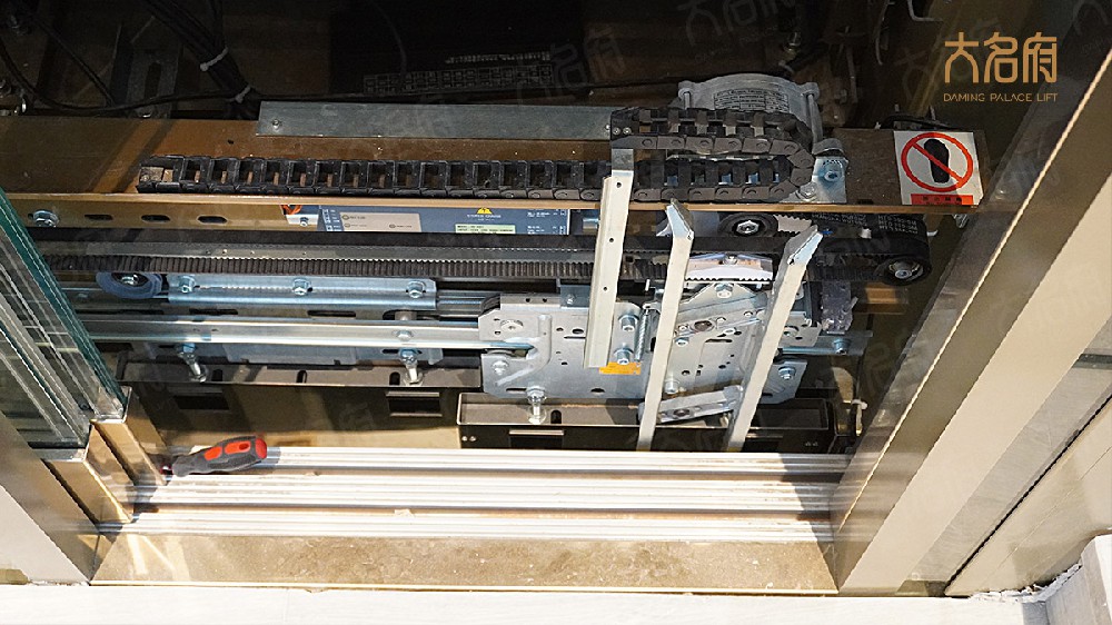 別墅電梯如何選購？一旦忽視門機會犯大錯