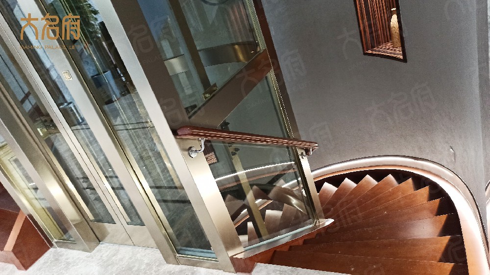 為什么曳引式別墅電梯會(huì)成為主流選擇？有什么特點(diǎn)嗎？